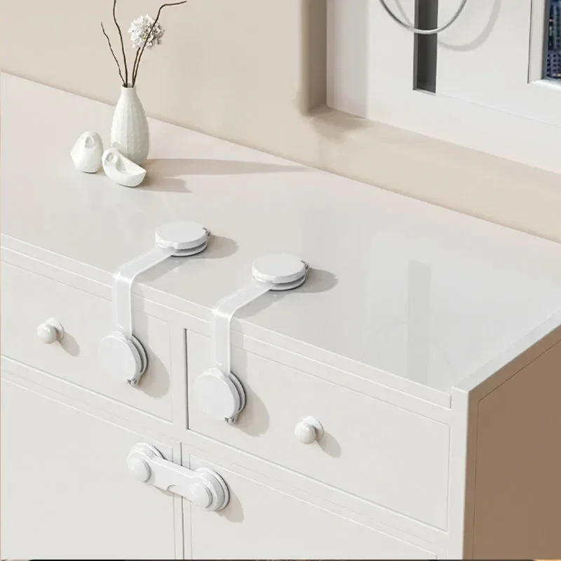 Szafka z zamkiem bezpieczeństw – Furniture Interlocking Hardware recenzja i cena